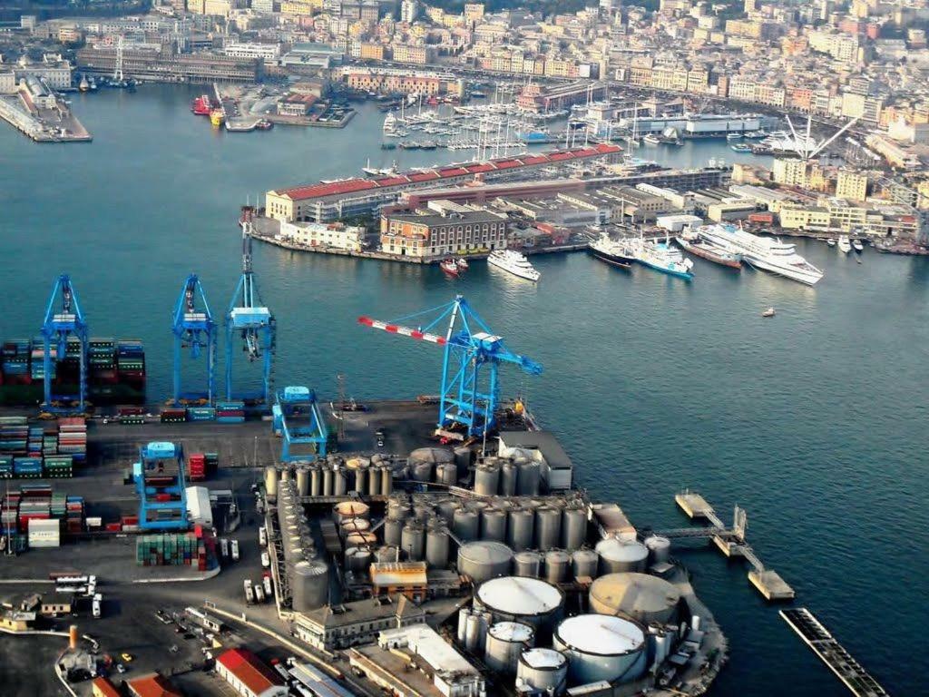 Le Della Ste - Grattacielo Gasthuis Genua
